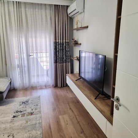 Hera'S Home Tirana Buitenkant foto